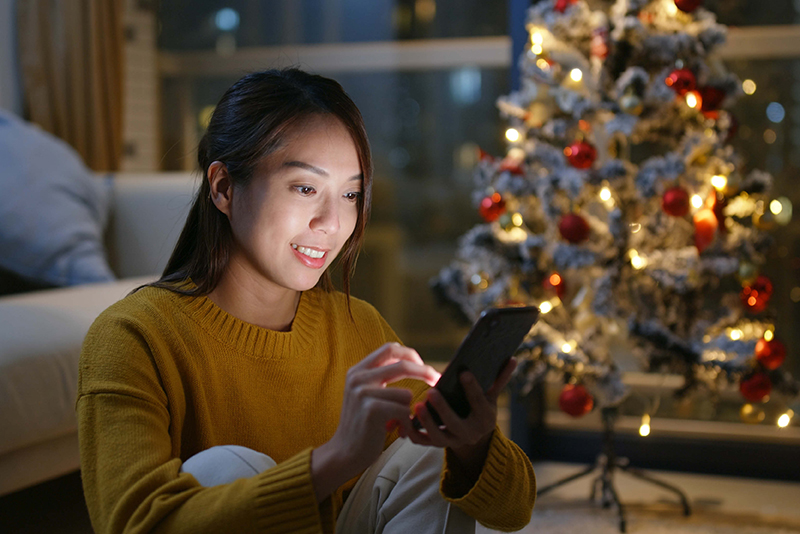Five-Seasonal-Christmas-Apps-To-Try2